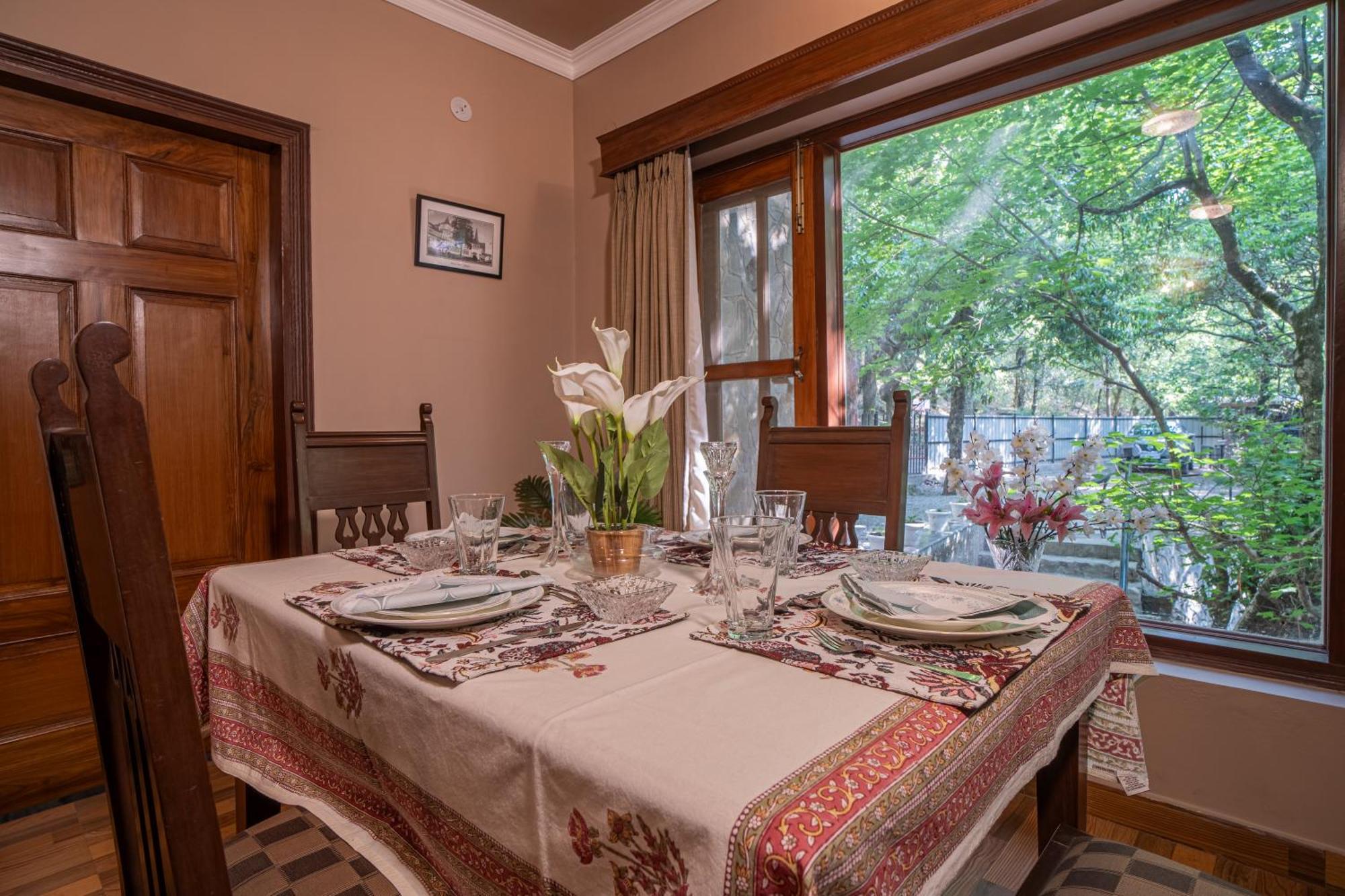 Vienna Forest Villa 奈尼塔尔 外观 照片