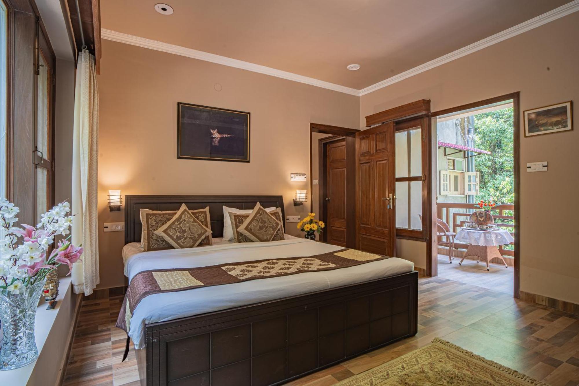 Vienna Forest Villa 奈尼塔尔 外观 照片